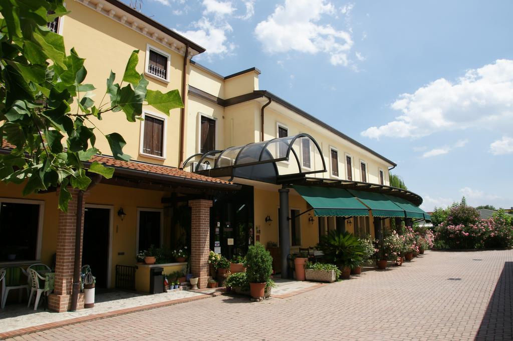 Locanda Grego Bolzano Vicentino Zewnętrze zdjęcie